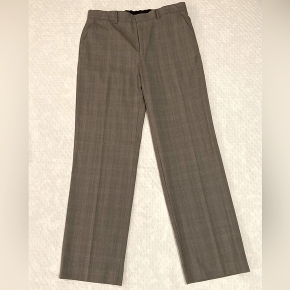Banana Republic Modern Fit Dress Pants, tan, 32x32 - Picture 1 of 10